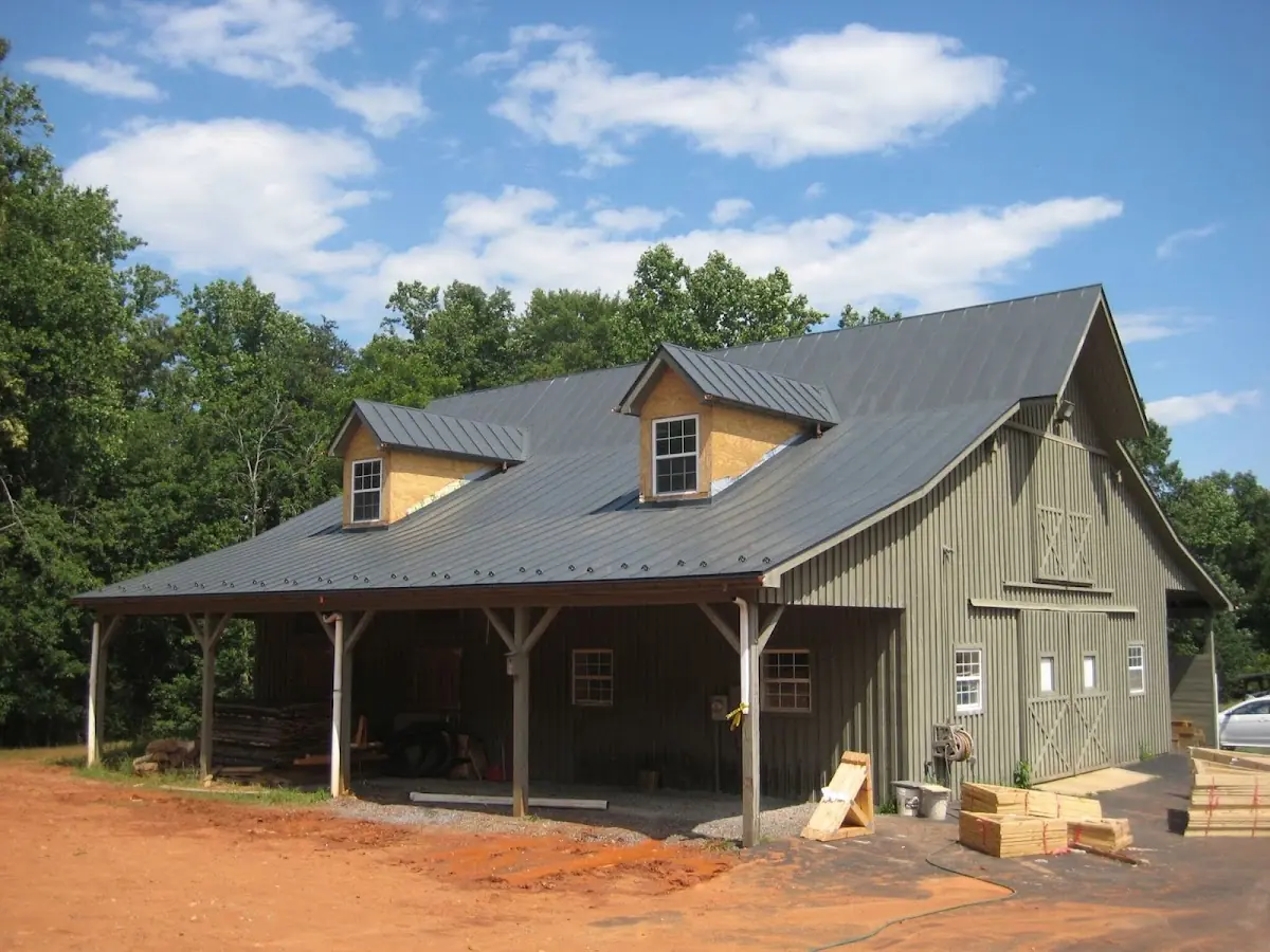 Expert Roof Repair workmanship in Roanoke Station